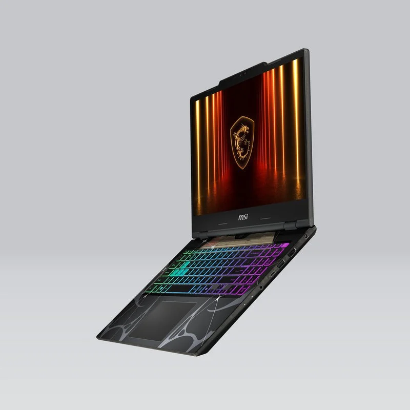 MSI  Cyborg 15  — view 3
